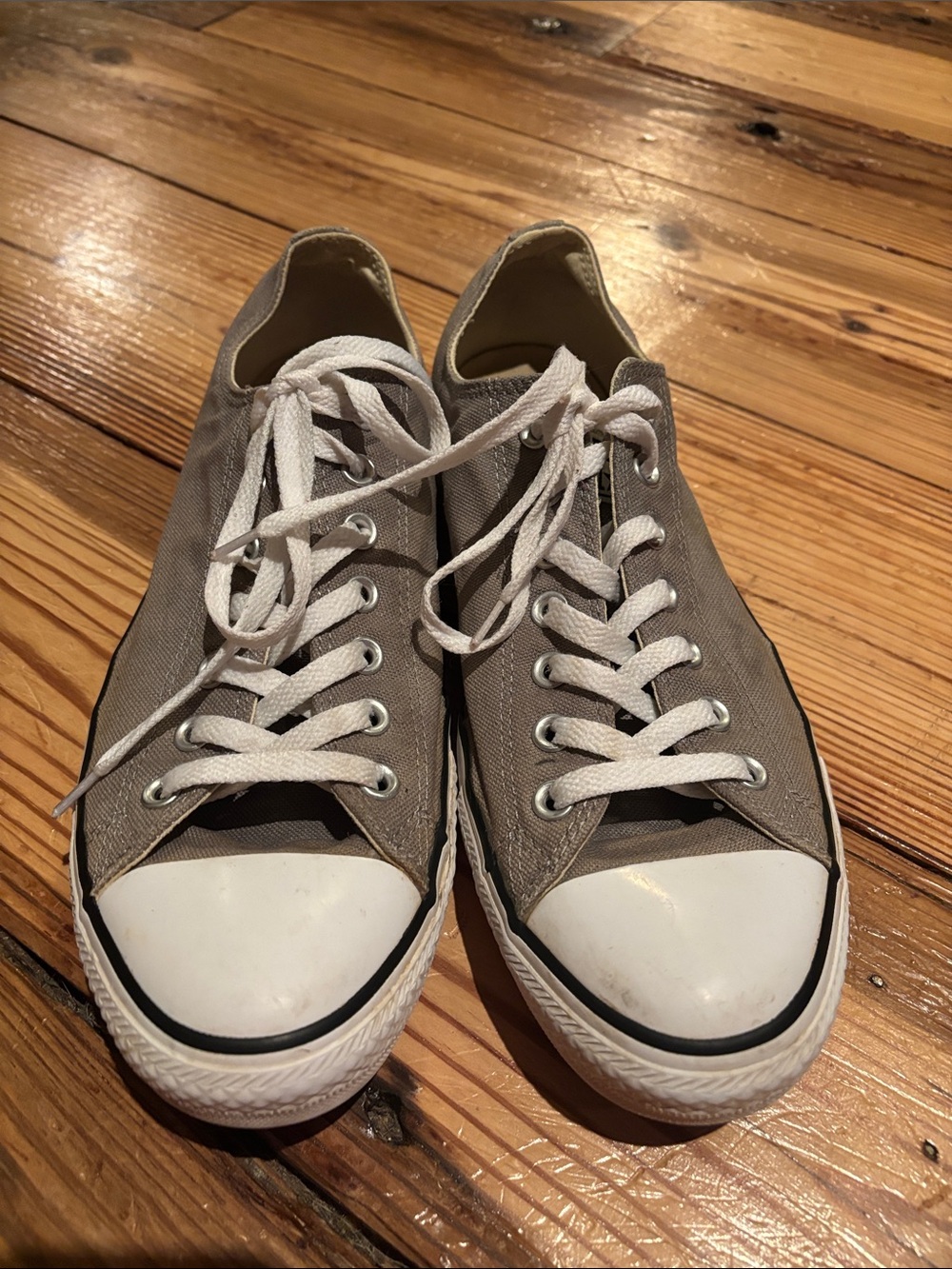 Converse Low-Top Sneakers in Light Gray and White